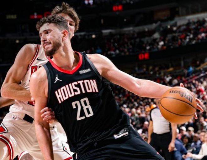 NBA常规赛冷门频现 湖人爆冷负活塞 火箭爆冷输公