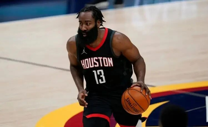 科比高难度投篮哲学：时代变迁下的效率争议