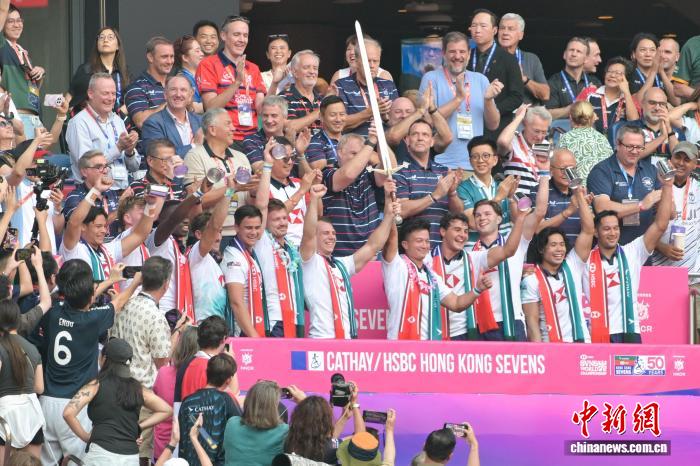 新西兰女队四连冠南非男队胜阿根廷 香港七人橄